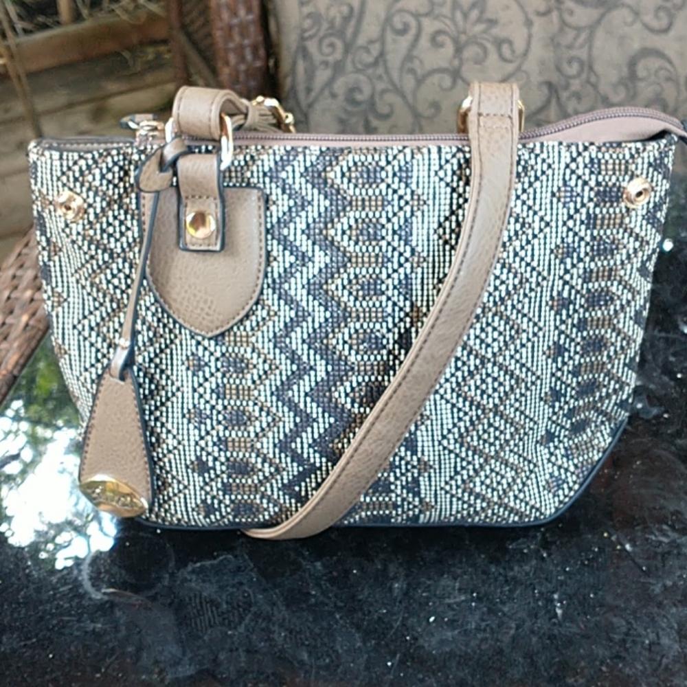 Gussaci Crossbody Leather Bag